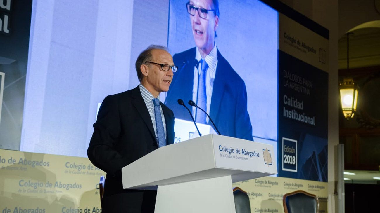 Carlos Rosenkrantz: "El país en algún sentido perdió fe en el derecho y en el Poder Judicial"