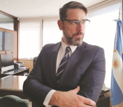 Comprometidos con la defensa del cliente