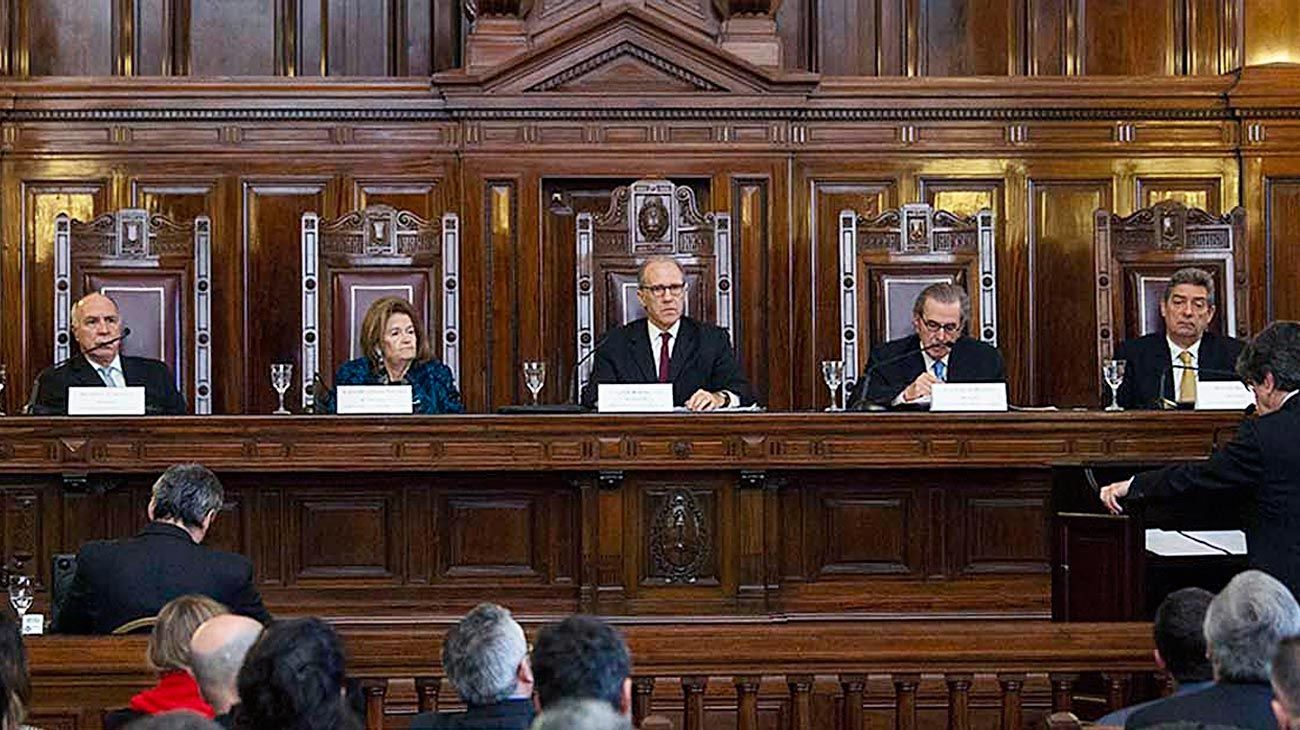 Corte Suprema: "Ellos tienen más internas que nosotros", dicen en la Rosada