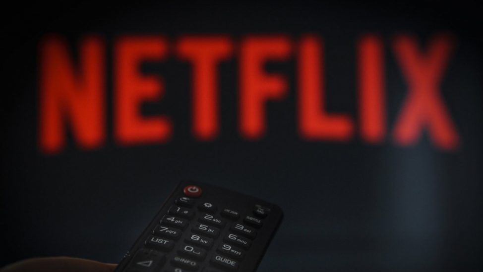 Netflix se asocia con Microsoft para su servicio más barato con publicidad