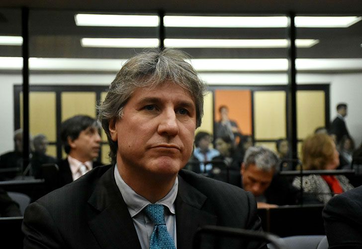 Boudou nuevamente a juicio por los papeles truchos de un auto