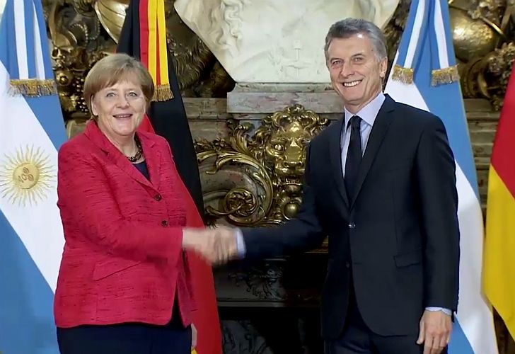 Macri recibió a Merkel en la Casa Rosada para relanzar la relación bilateral