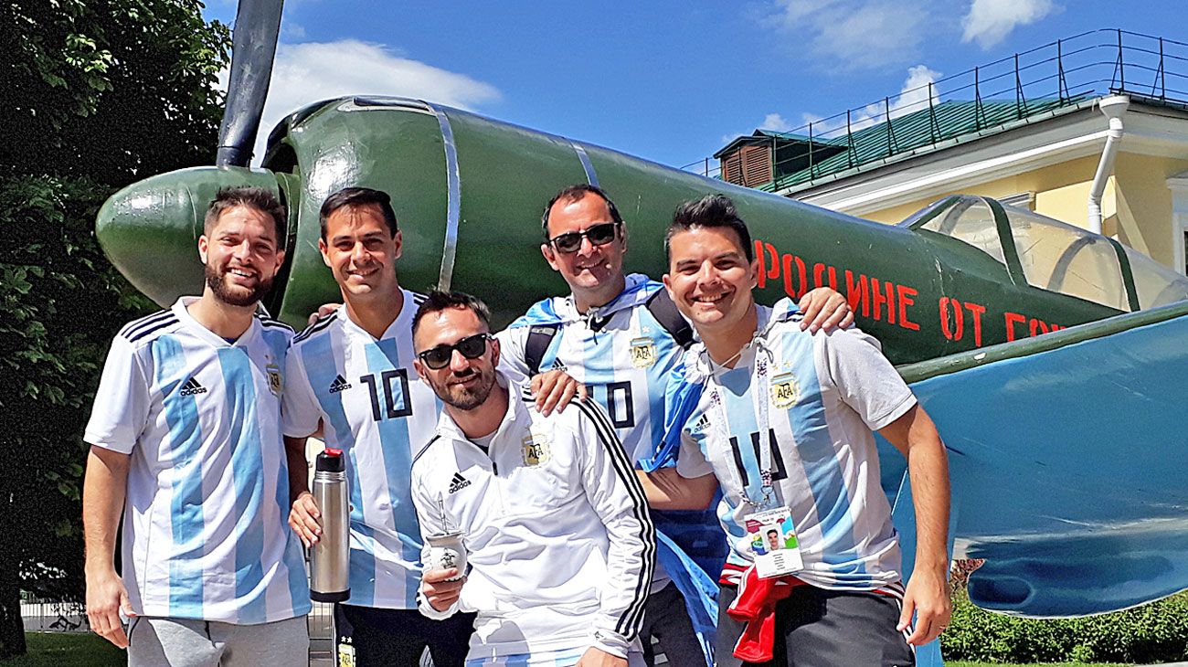 Argentinos disfrutan de Rusia, más allá del fútbol