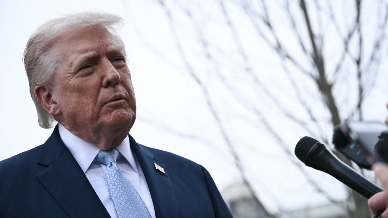 Trump propone control conjunto del estrecho de Ormuz con Irán y relativiza su importancia para Estados Unidos