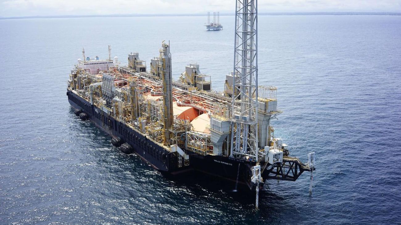 La inversión de USD 2.900 M de PAE para exportar GNL de Vaca Muerta ingresaría al RIGI
