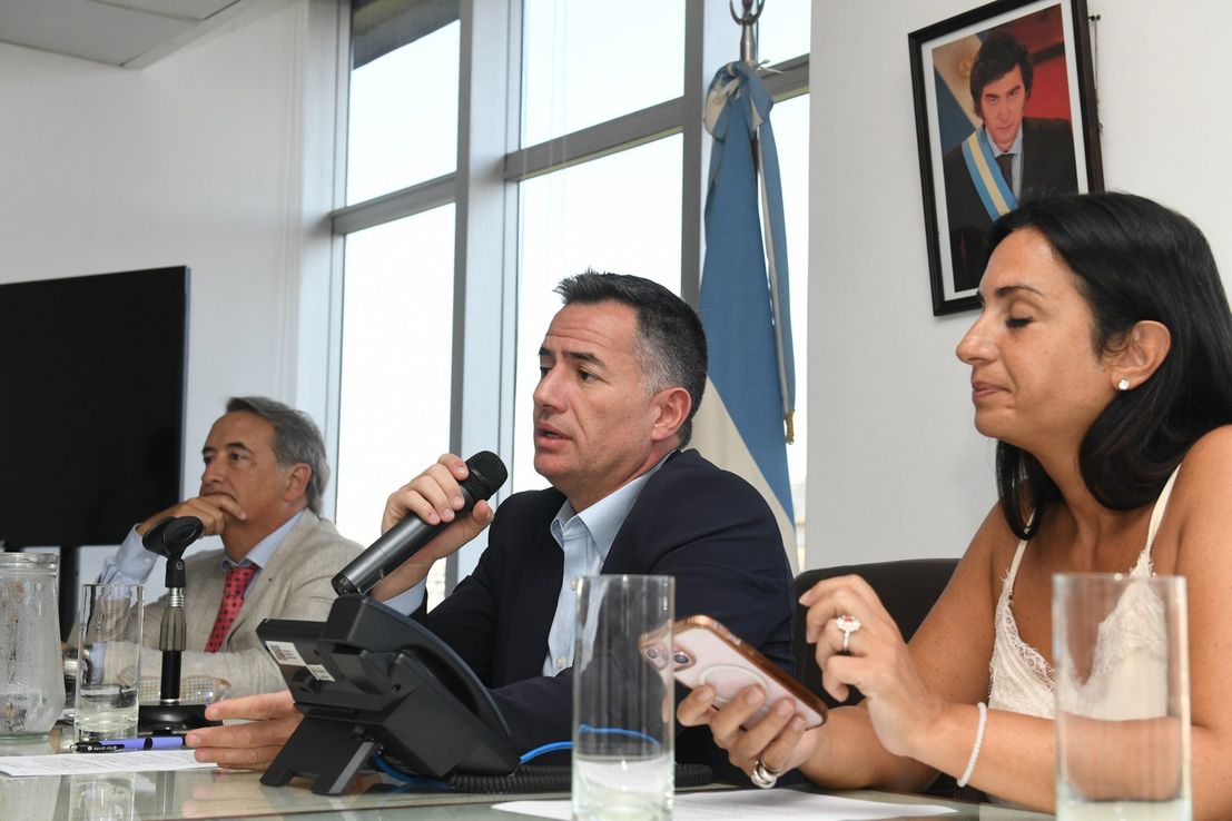 Bornoroni cuenta los votos para el miércoles y el FAL divide aguas con el Panal
