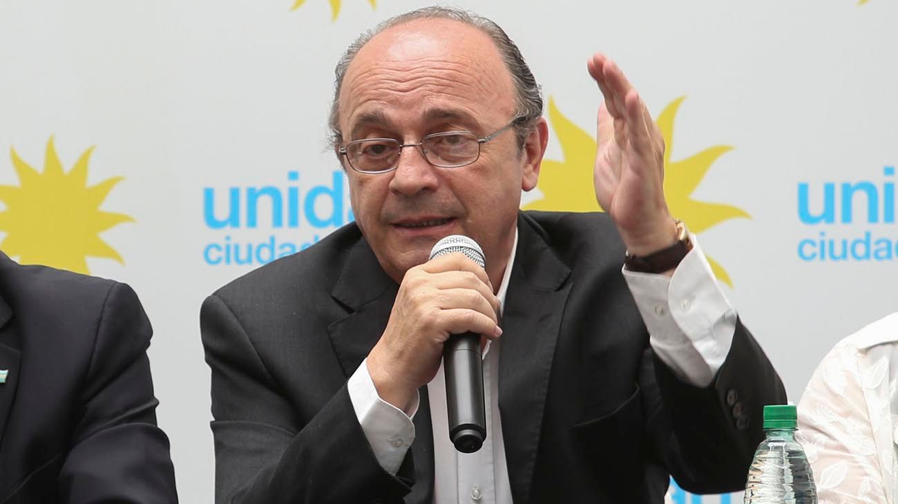 El diputado K Leopoldo Moreau pidió ampliar la Corte Suprema