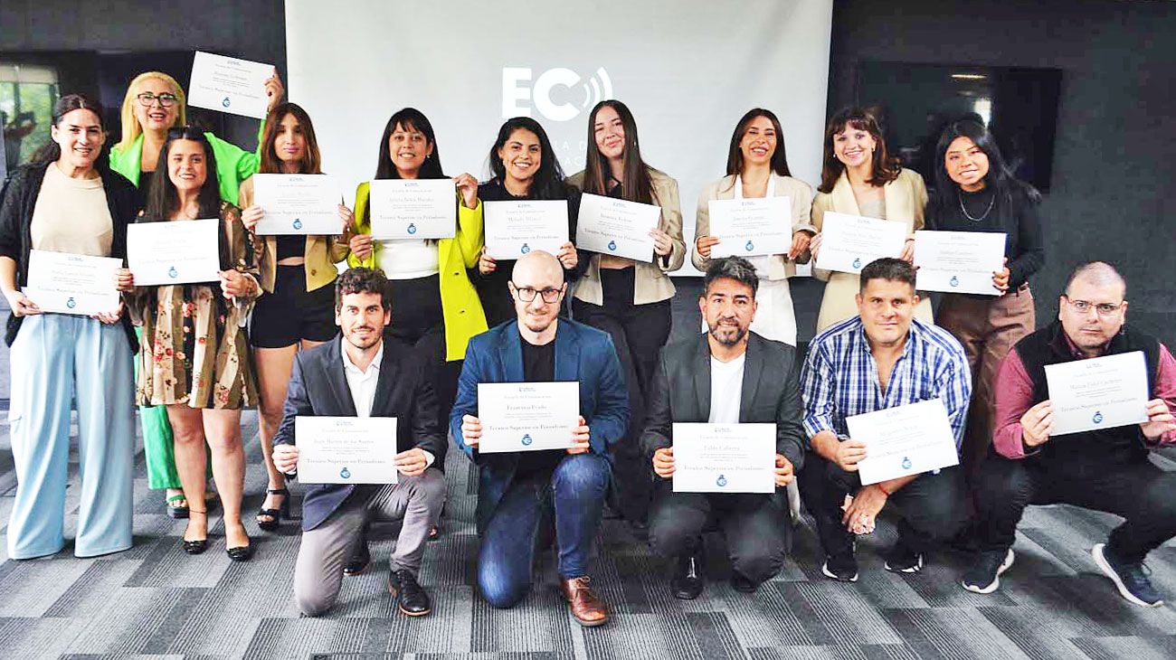 Nueva graduación en la Escuela de Comunicación del Grupo Perfil