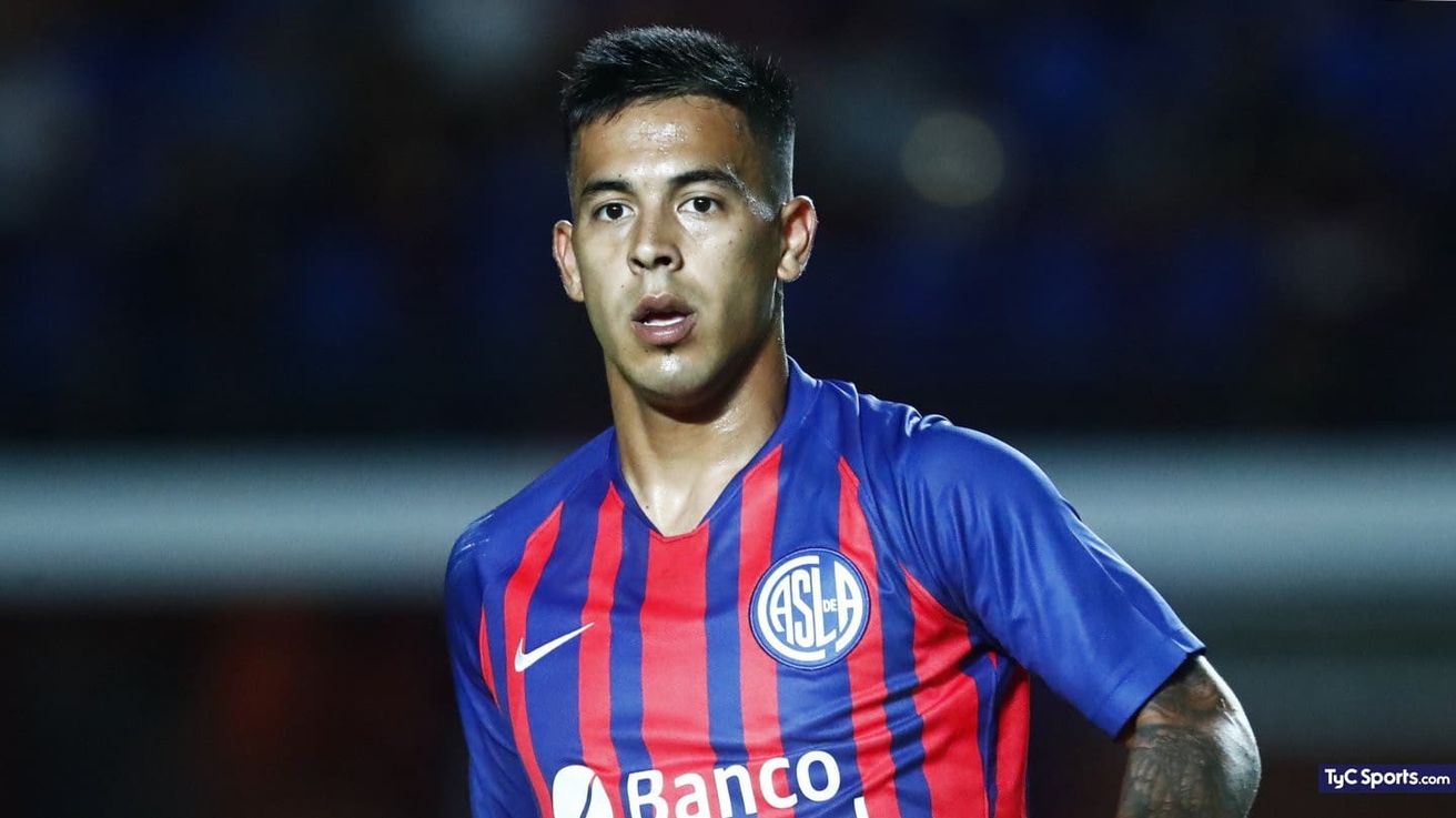 Un grupo comando entró a robar a la casa de un jugador de San Lorenzo