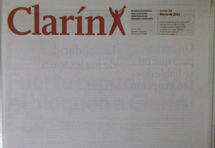 Clarín sacó una tapa en blanco