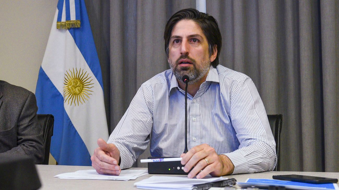 Trotta propondrá el regreso de actividades no escolares en las provincias