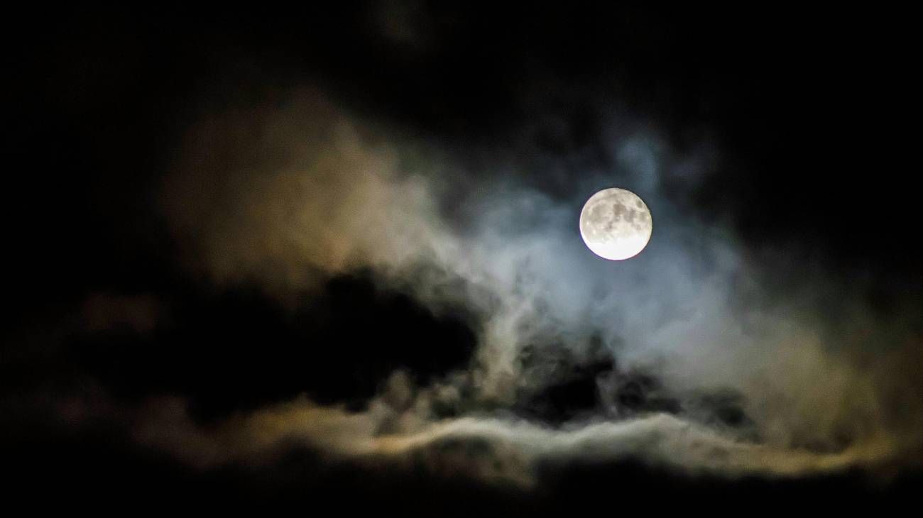 Las dos caras de la luna