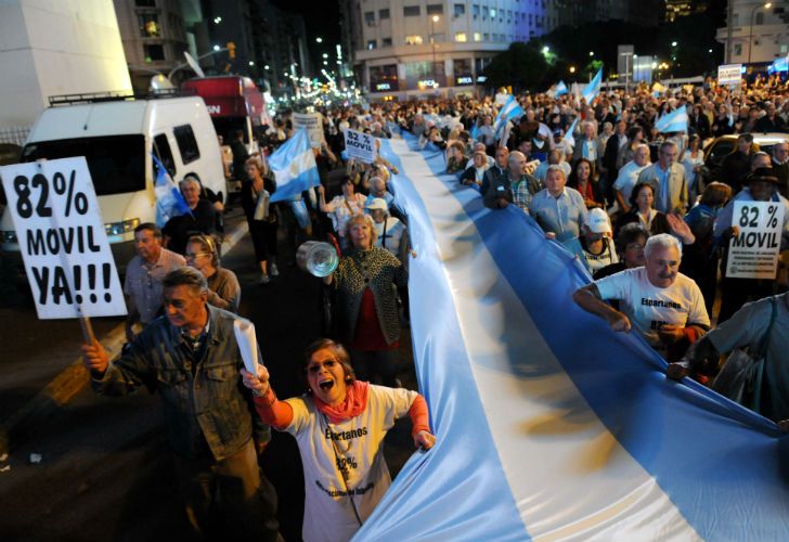 #18A | Masivas protestas en todo el país contra el Gobierno nacional