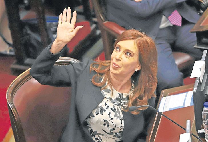 Cristina dice que no quiere ‘opacar’ el discurso de Macri en el Congreso