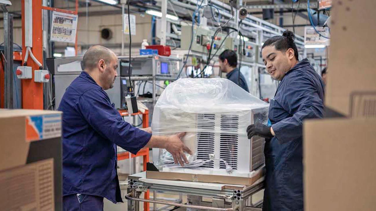 Producir, exportar, distribuir, cuidar