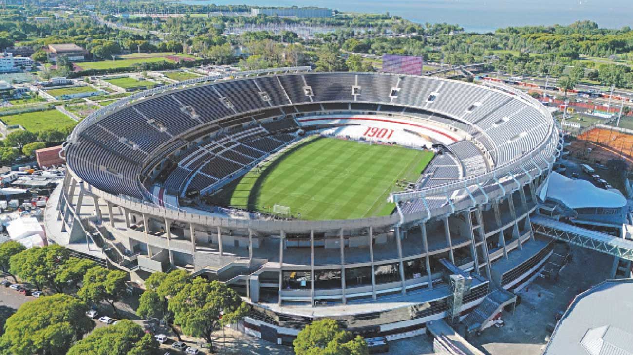 Selección, estadios e identidad