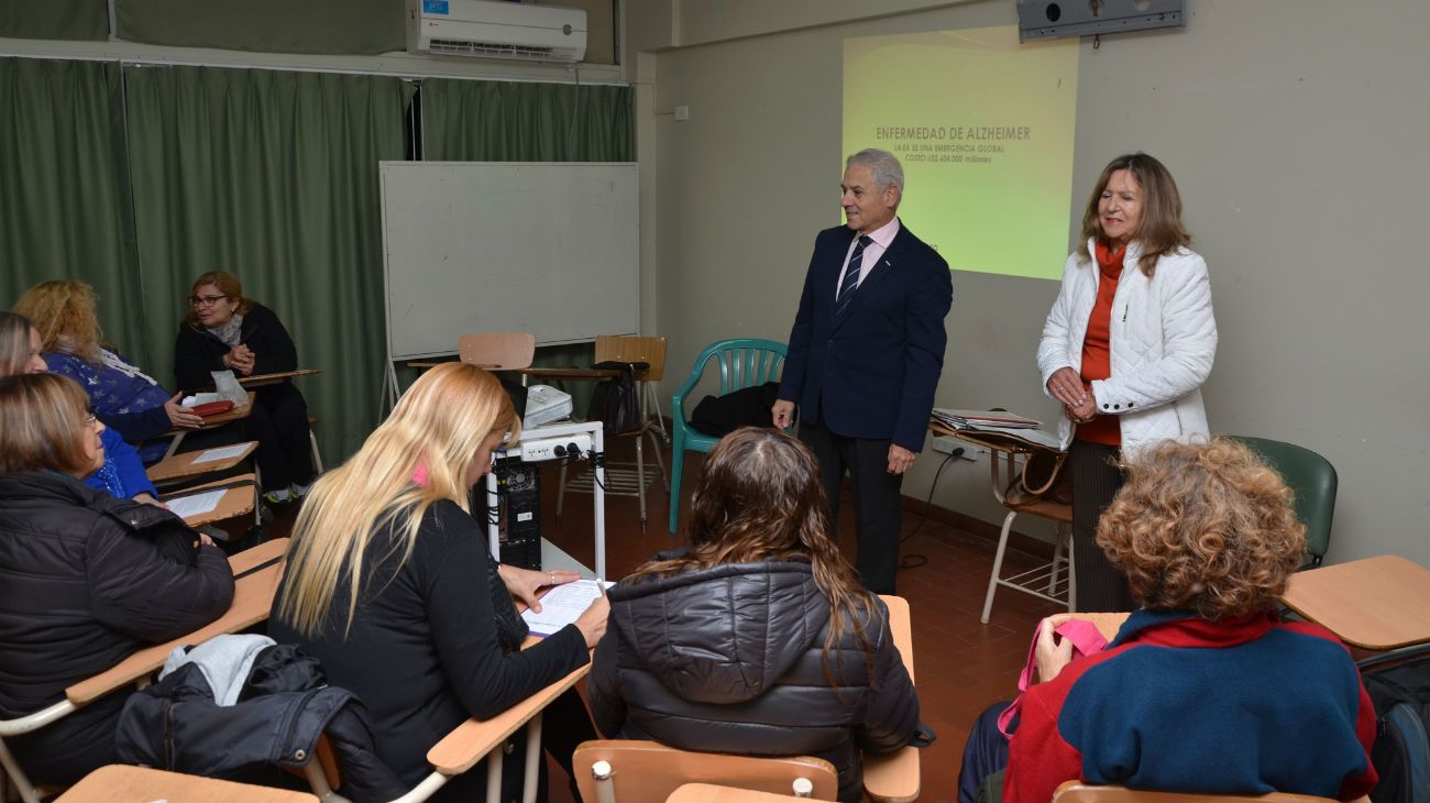 "El taller de Alzheimer que brindan en San Isidro me ayudó a comprender a mi padre"