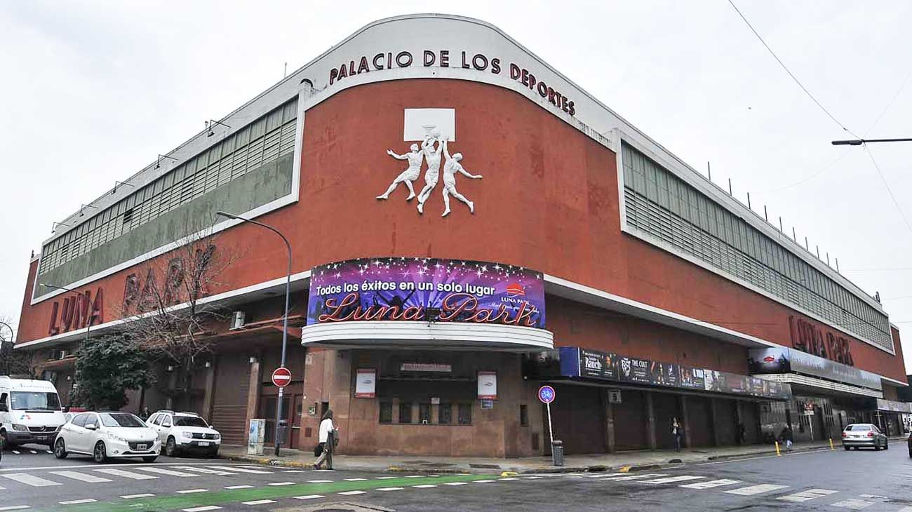 Revés judicial para la reforma del Luna Park: sentencia suspende las obras de su demolición