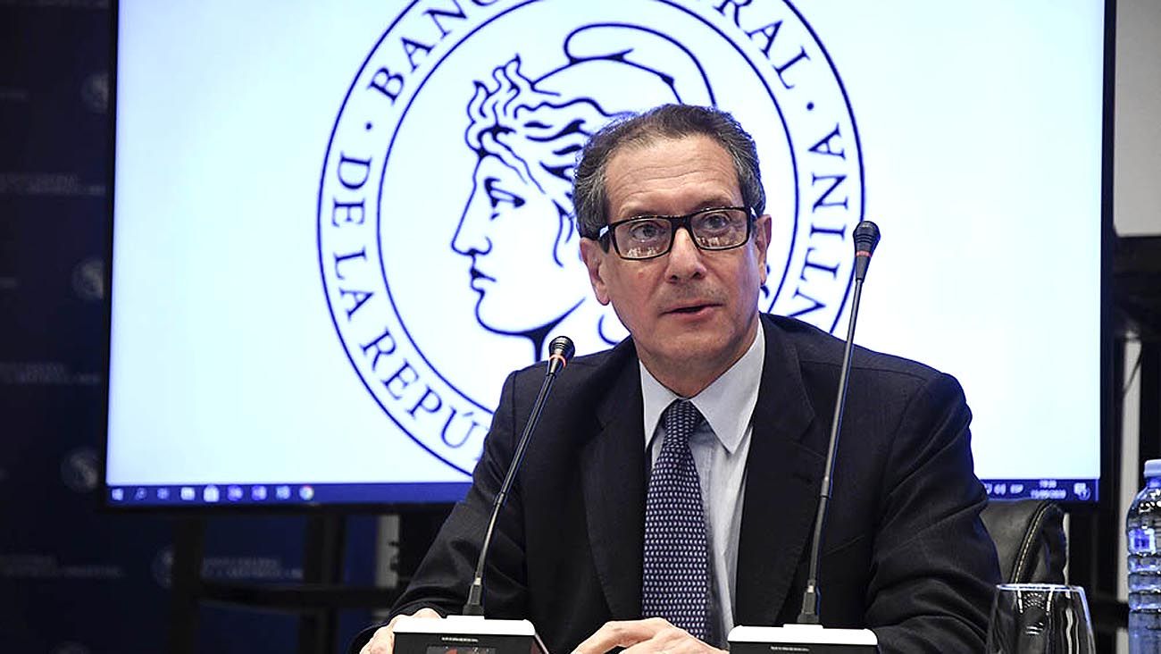 Alberto Fernández ratificó a Miguel Pesce como titular del BCRA y le dio una noticia alentadora