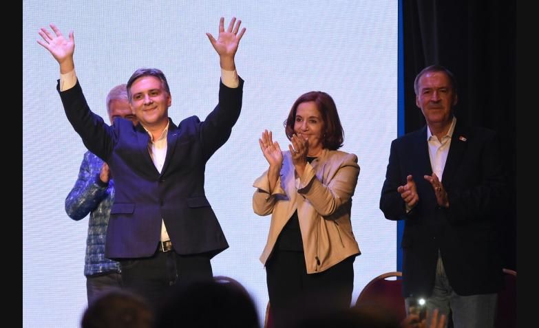 Schiaretti confirma los reemplazos de Llaryora, Vigo y Cassinerio