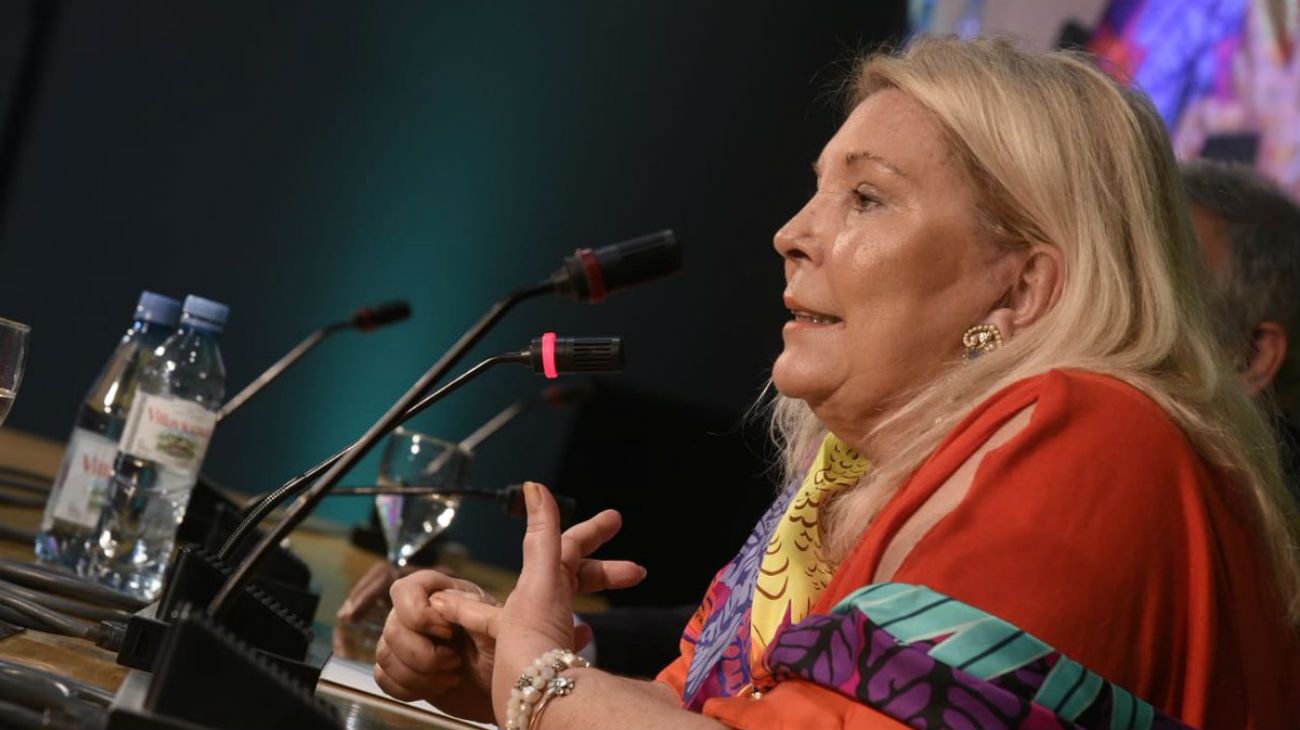 Elisa Carrió: "Yo paré un golpe a Cristina después de la crisis del campo"