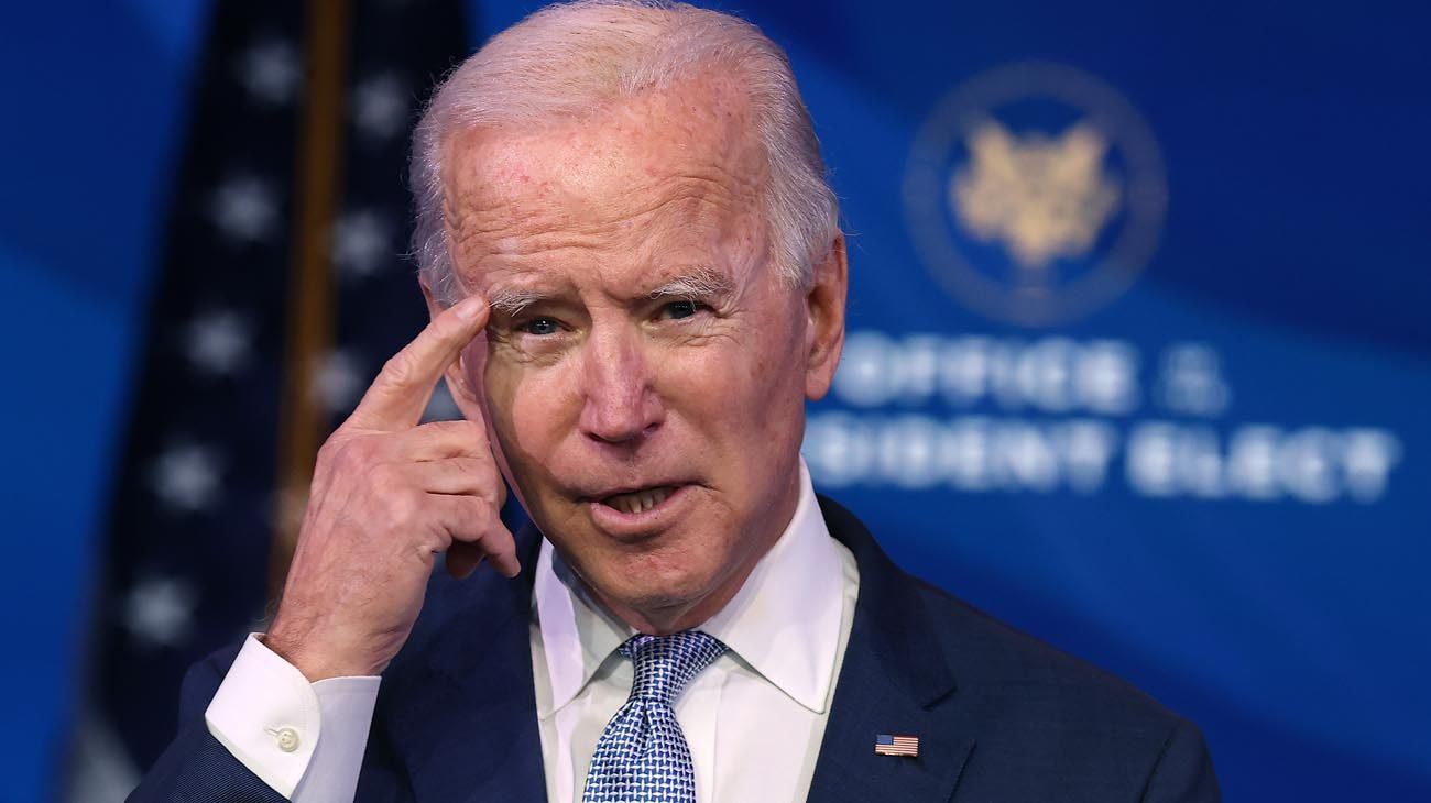 Biden frena la decisión de última hora de Trump de abrir los viajes