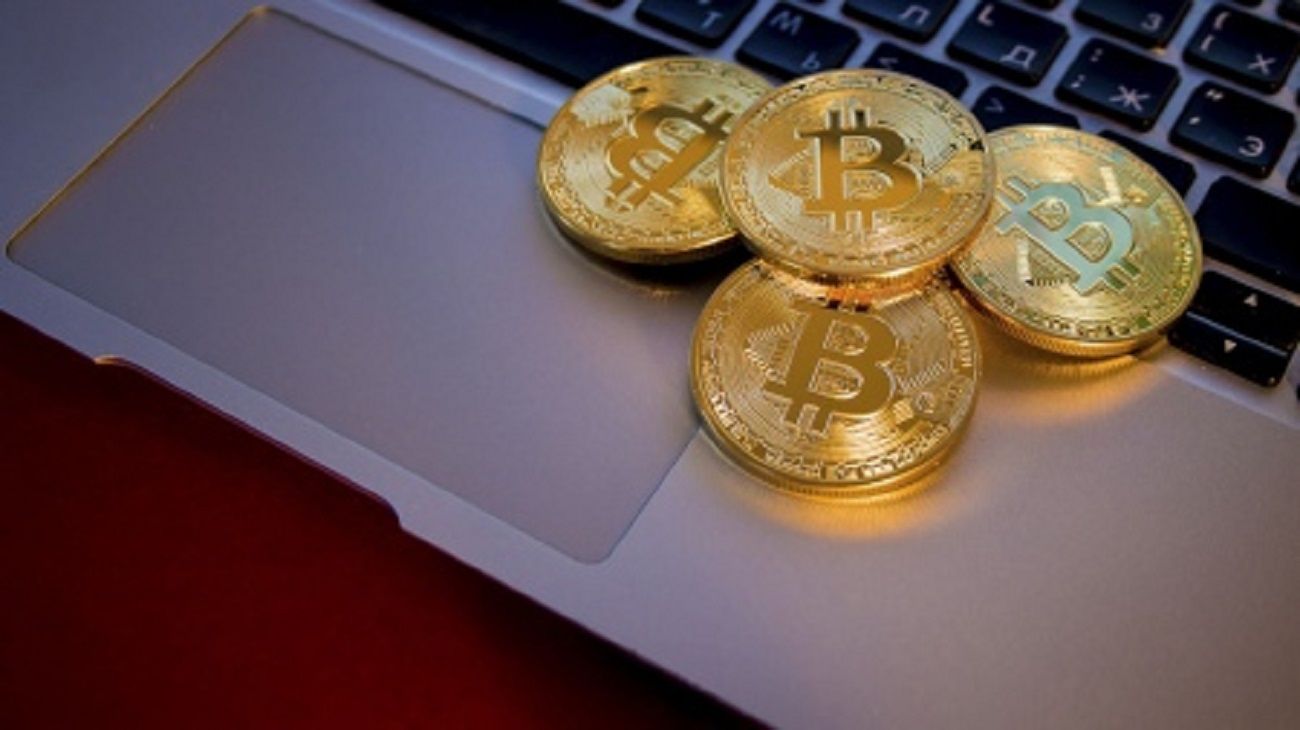 Delitos digitales: ¿Cómo prevenir una estafa en el mundo de las criptomonedas?