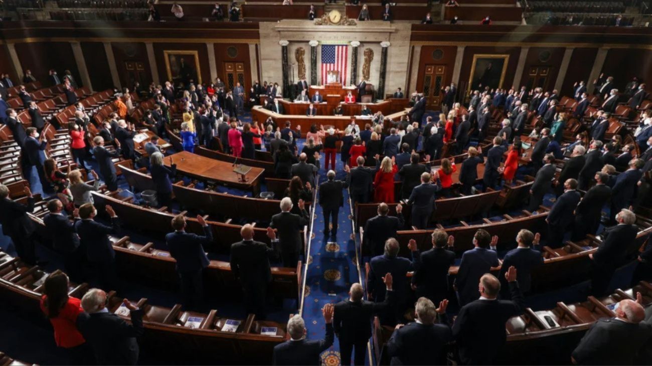 La Cámara de Representantes votó para frenar a Trump en la guerra con Irán, en un reproche bipartidista