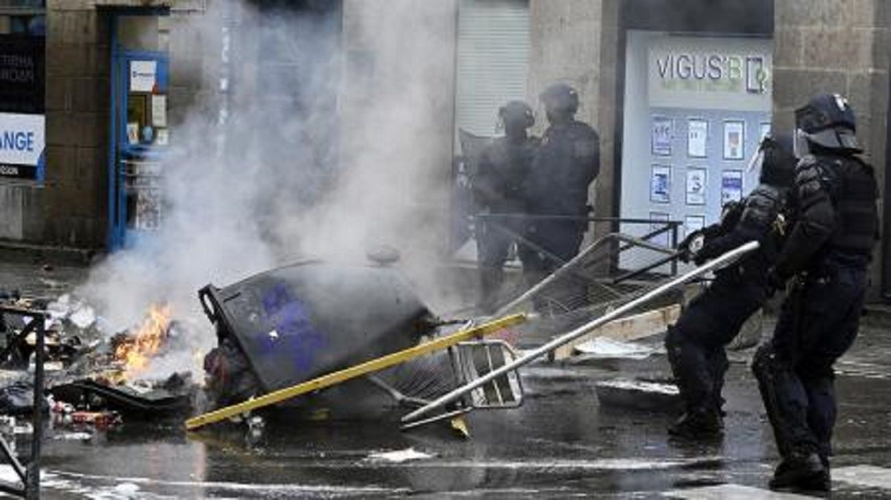 Francia en llamas: continúan las protestas contra la reforma jubilatoria de Emmanuel Macron
