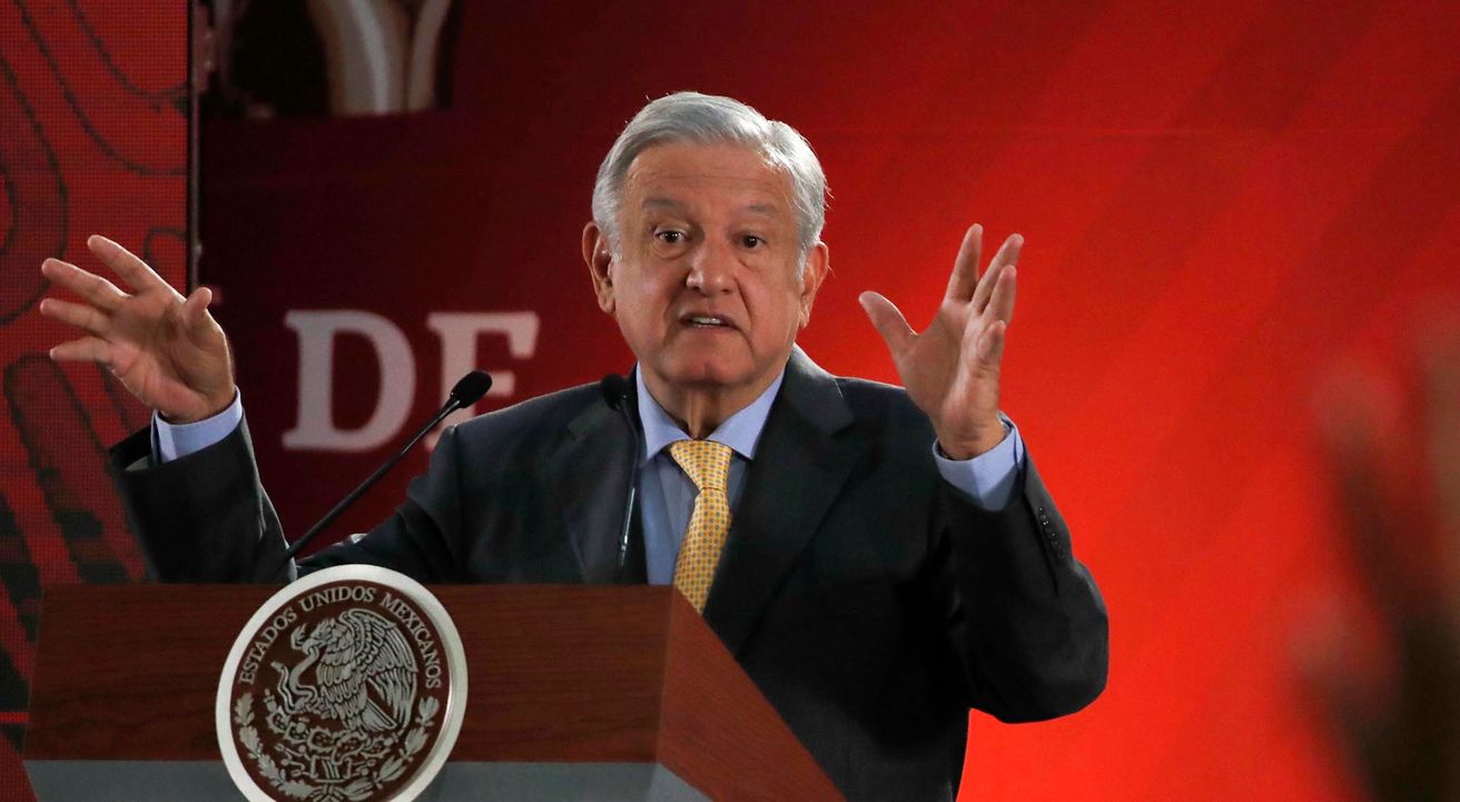 AMLO quiere que la Iglesia pida perdón por sus "atrocidades" en la conquista española