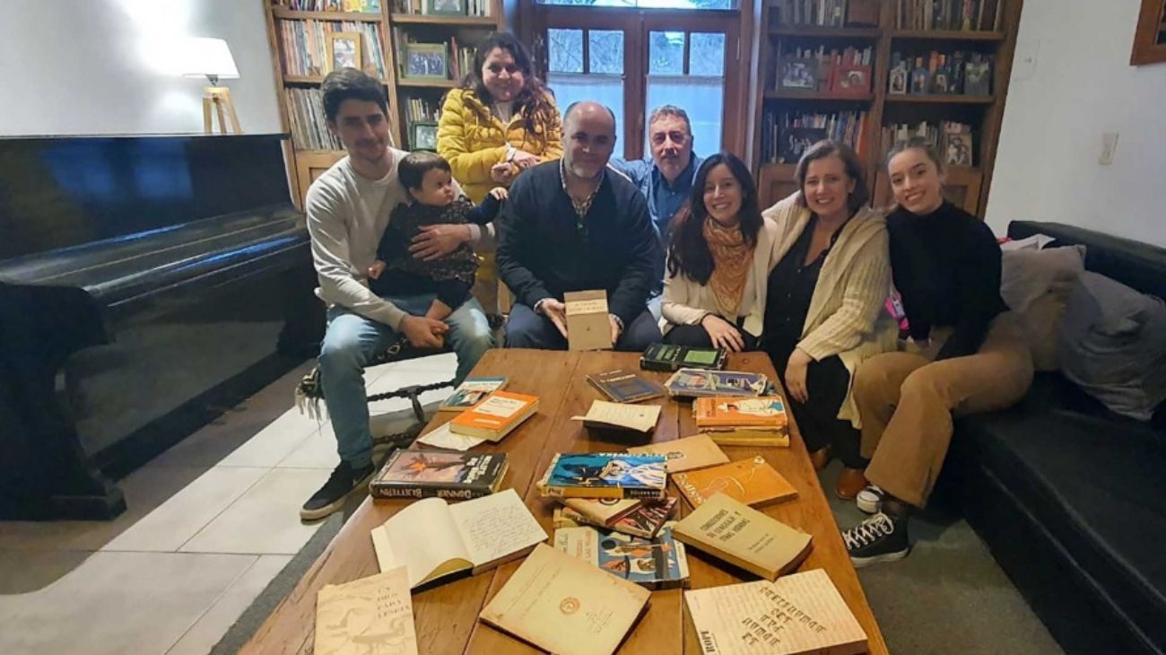 Recuperan la biblioteca que perteneció al escritor Augusto Roa Bastos