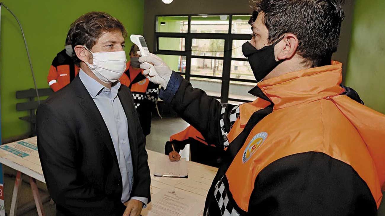 Kicillof no decidió aún si la Provincia retrocederá de fase en la cuarentena