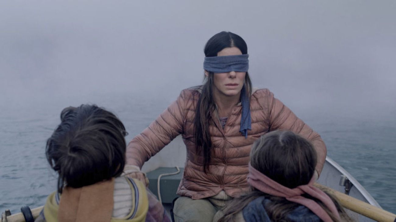 Bird Box Challenge: el desafío viral inspirado en la película que preocupó a Netflix