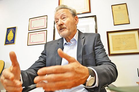 "Una de las personas que participaron en el asesinato de Maders era allegado al poder"