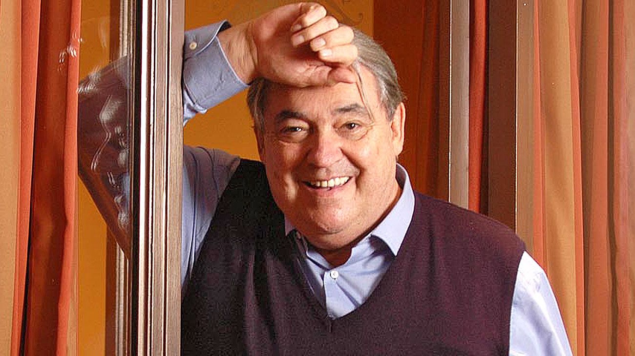 El adiós a Alberto Cortez fue con su música en vivo
