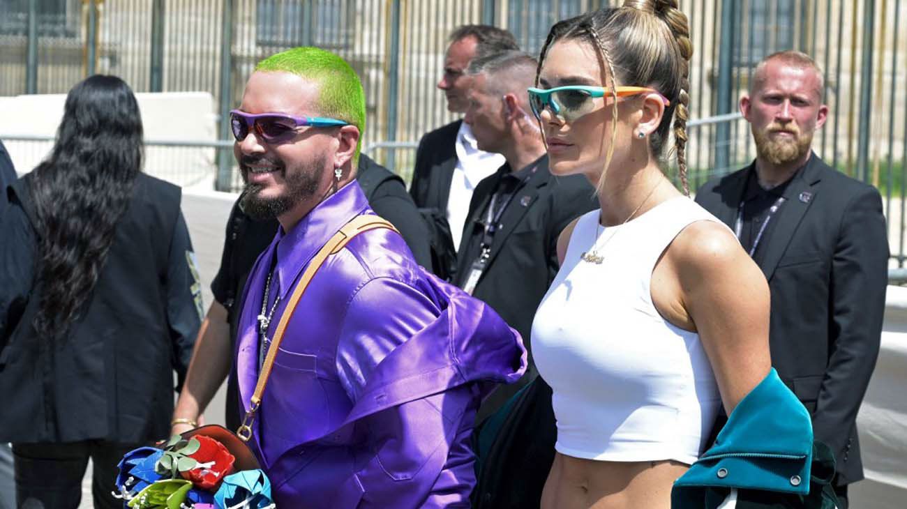 J Balvin y su mujer argentina, invitados vip en los desfiles