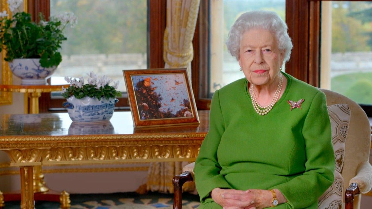 La reina Isabel II viajo a su residencia de campo al este de Inglaterra