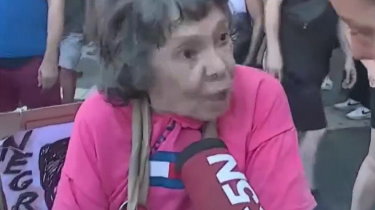 "Se quedó corto Videla": el inesperado comentario de una mujer en la marcha LGBT