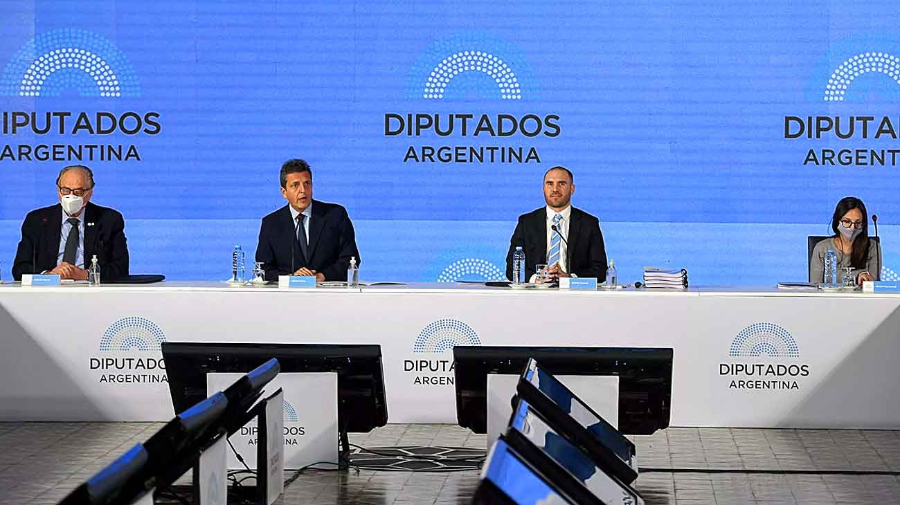 Guzmán va al Congreso para abrir el trámite exprés del Presupuesto