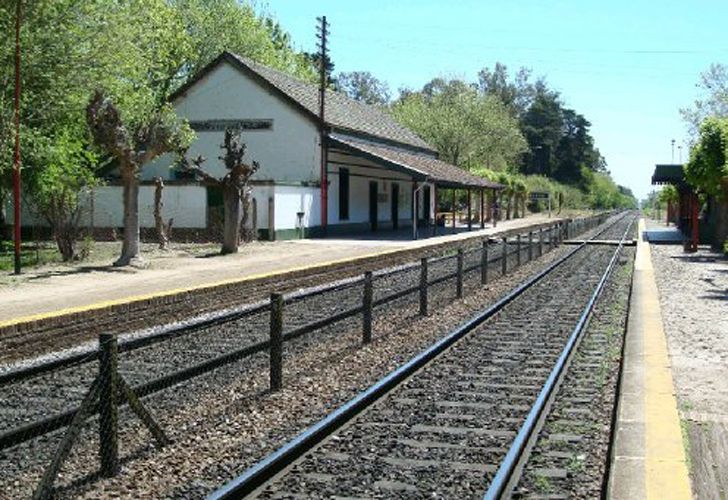 Se masturbó en el tren y los pasajeros intentaron lincharlo