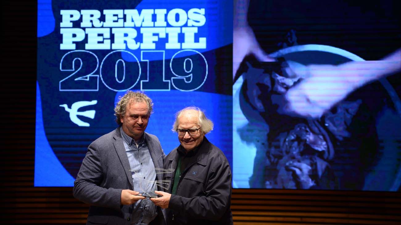 El prestigioso Equipo Argentino de Antropología Forense recibió el Premio Perfil 2019