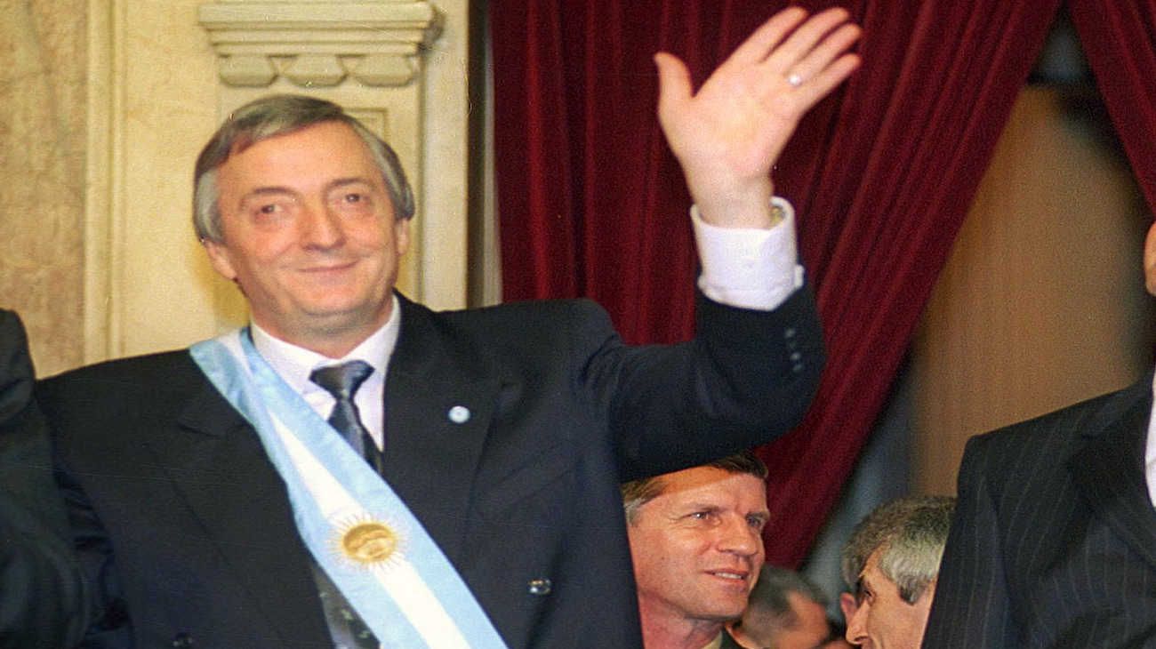 Néstor Kirchner, el convidado de piedra que nadie esperaba, pero sorprendió