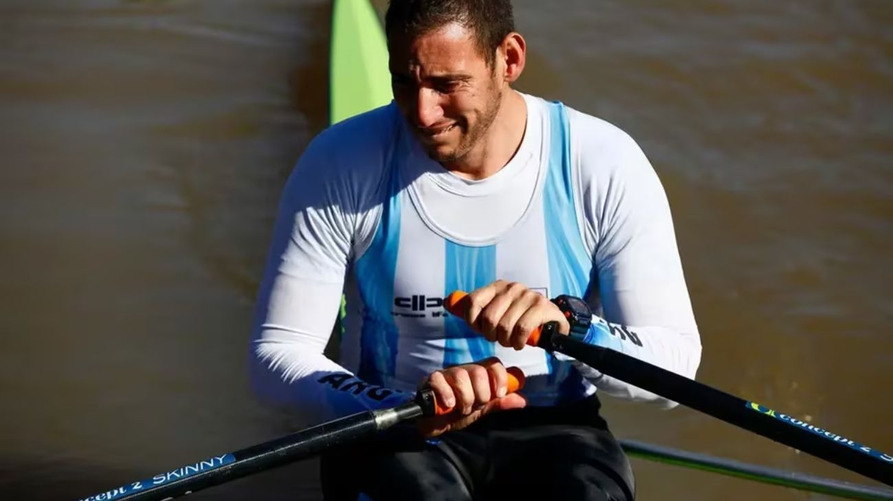 El remero Ariel Suárez que votó a Milei ahora se queja: "No es todo plata"