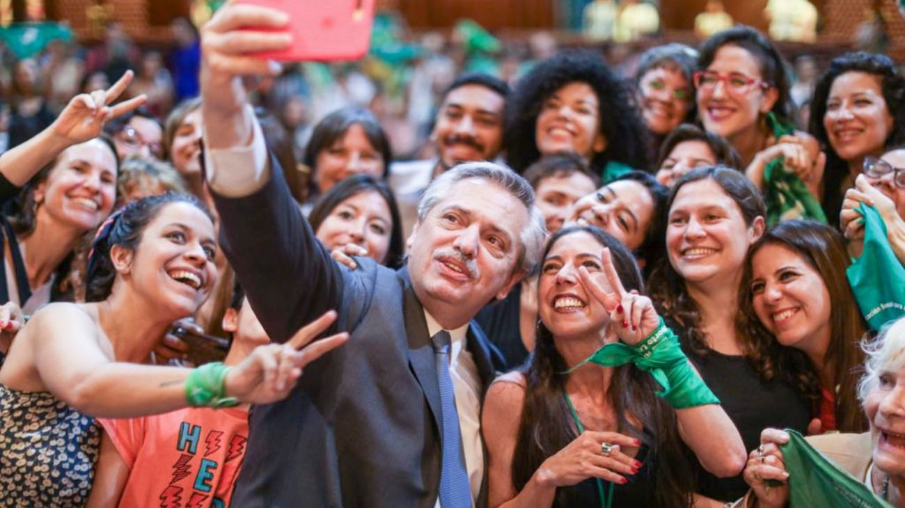 El Gobierno le responde a la Iglesia por el aborto: "Alberto nunca ocultó su posición"