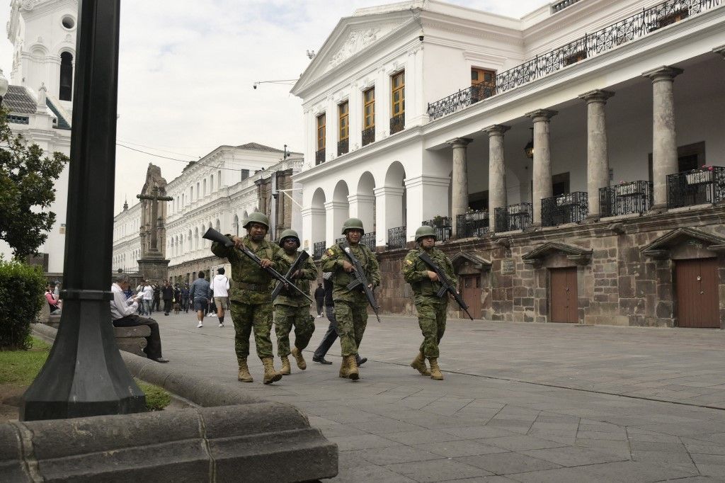 Violencia narco en Ecuador: el presidente declaró al país en estado de "conflicto armado interno"