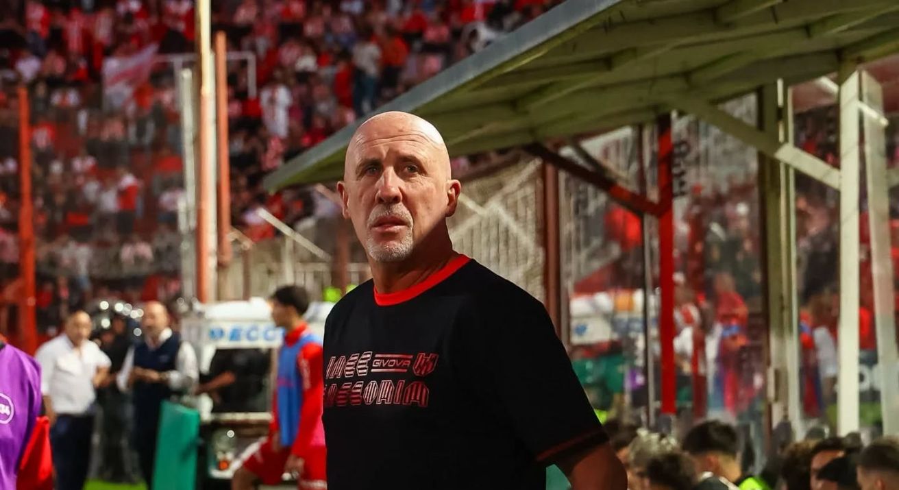 Instituto perdió ante Platense y Oldrá dejó su cargo como DT
