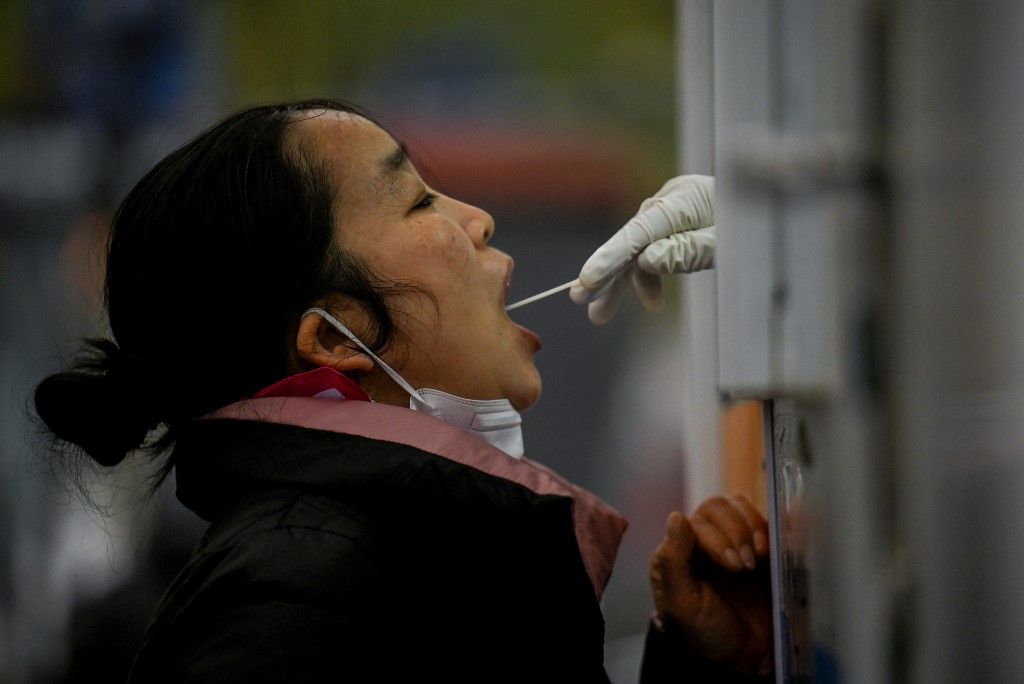 El auge de casos y el caos del "covid cero": ¿China es la cuna de un rebrote mundial?