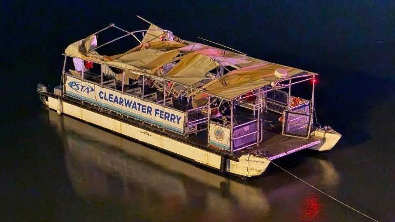 Florida: un ferry chocó contra un barco, hay un muerto y múltiples heridos
