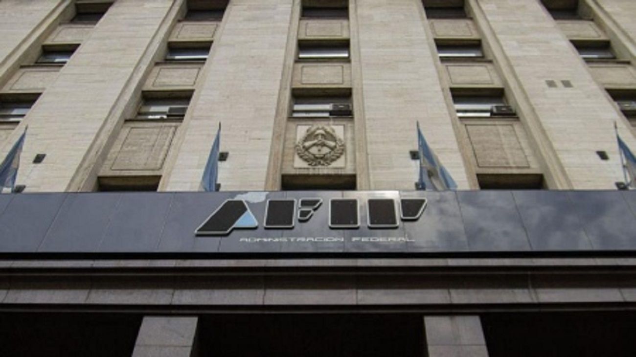 AFIP denunció a 50 grandes contribuyentes que evadieron pagos de aportes y contribuciones