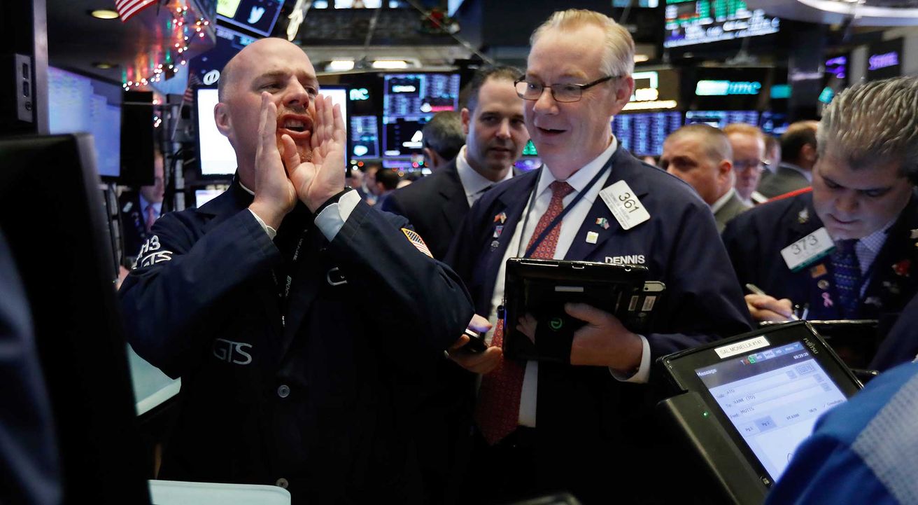 Repunte de acciones de EE.UU. en una semana decisiva de la Fed